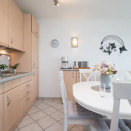 Daire Haus Aquamarina Kuestenruhe 11